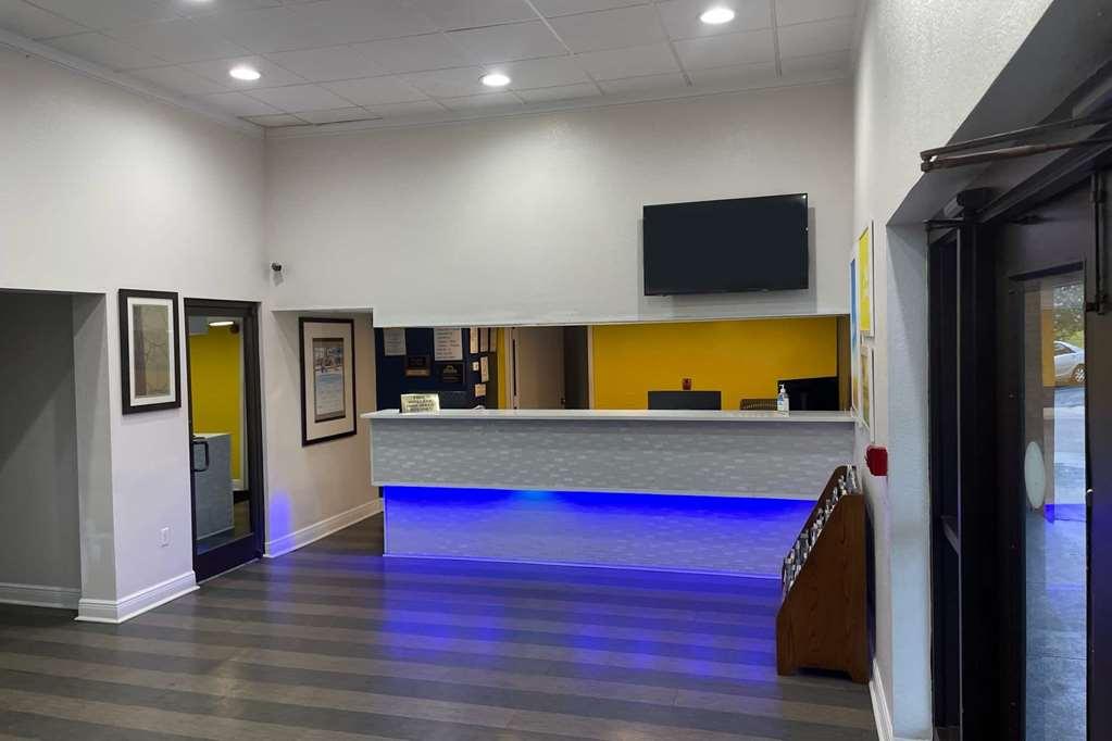 Travelodge By Wyndham Mobile Al Beltér fotó